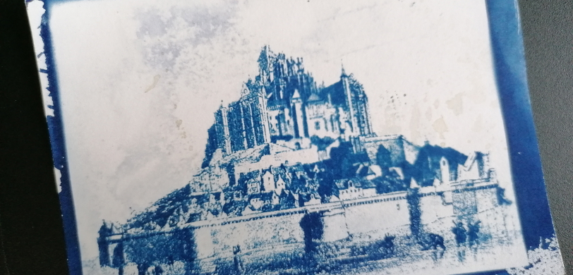 Atelier Cyanotype
